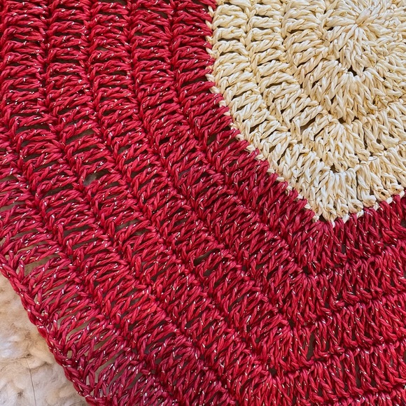 🎯 3 for $15 🎯 Set of 4 heart placemats - Picture 3 of 3